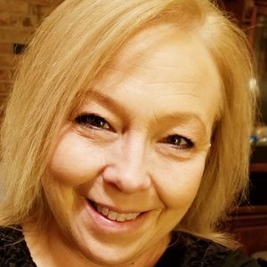 Meet your Posher, Kellie